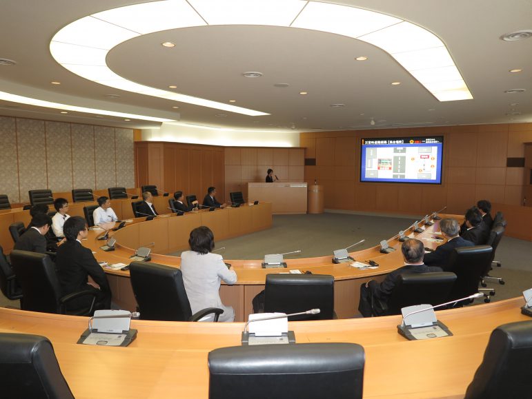 国内優良企業視察/ダイフク滋賀事業所 日に新た館